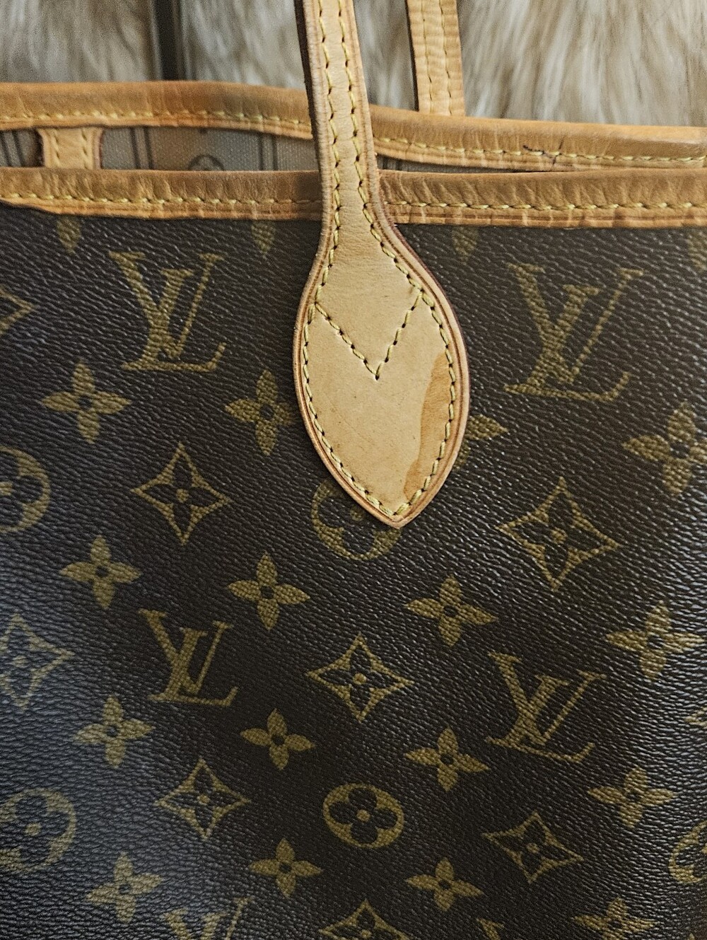 Louis Vuitton Monogram Neverfull MM W/ Complimentary Wallet - Picture 8 of 13
